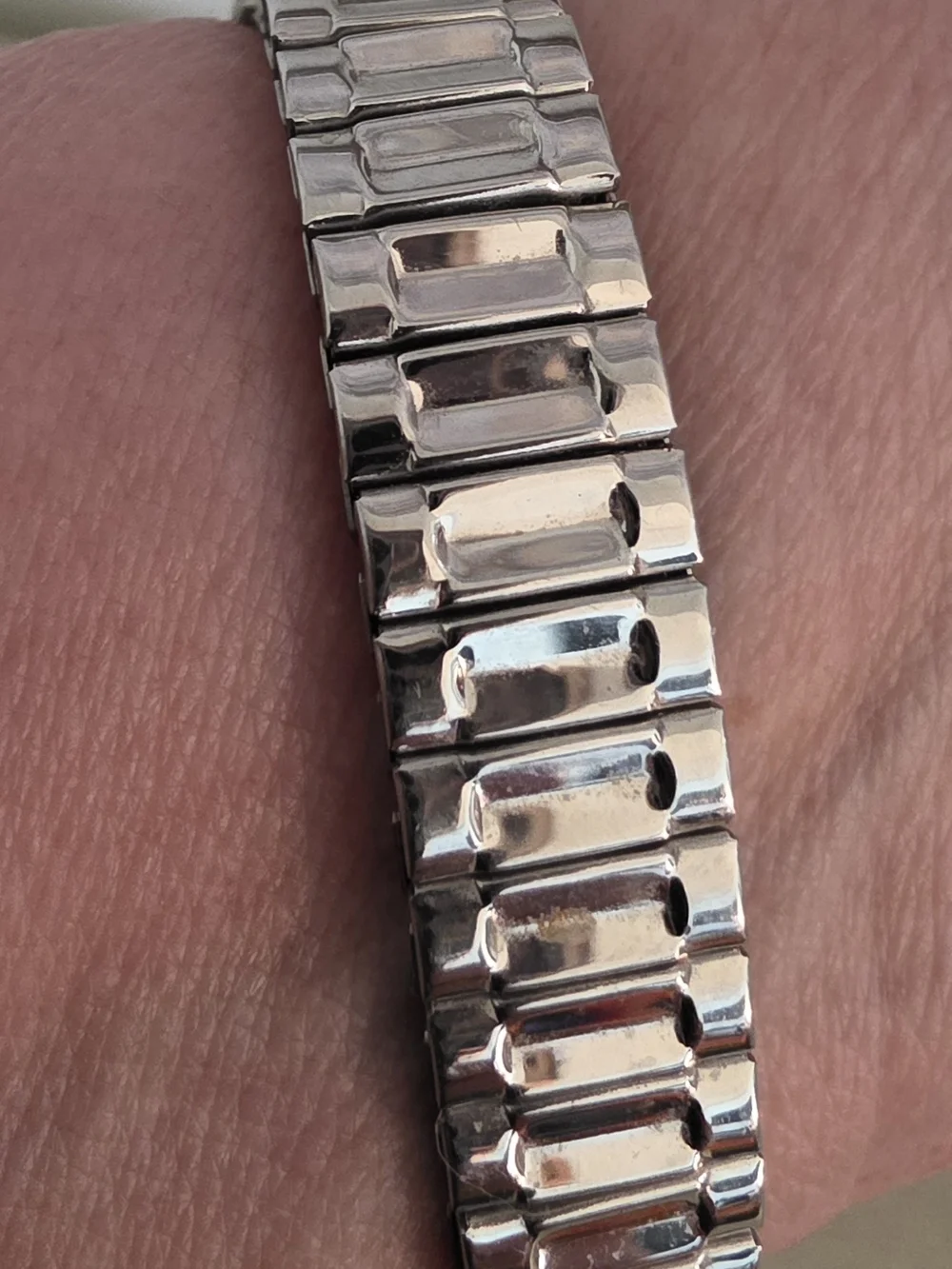 Silver Stainless Steel Quartz Watch - White Dial